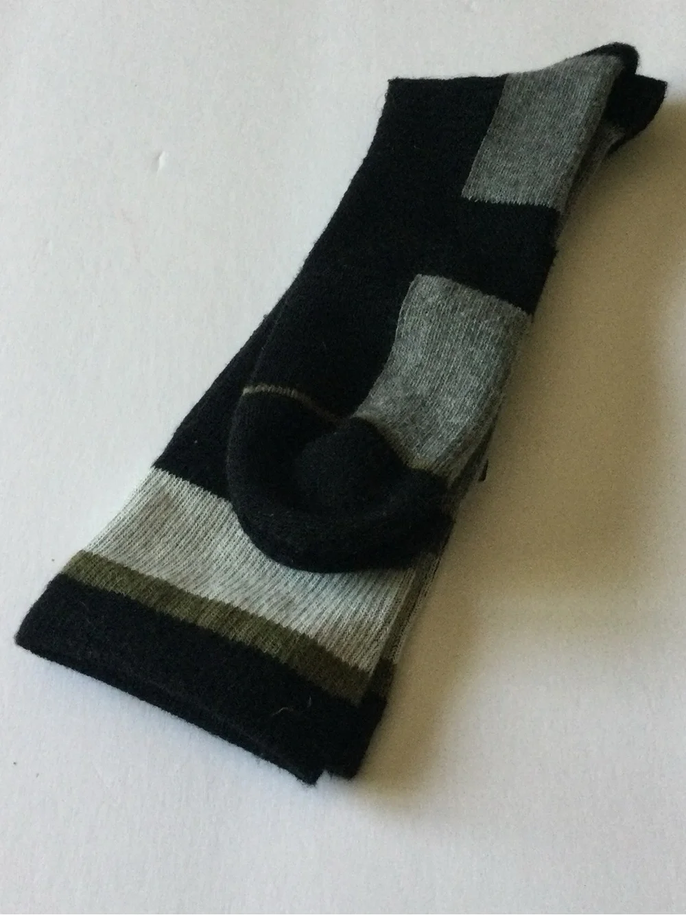 NORDSTROM MENS COMPRESSION SOCKS BLACK GRAY OS NWT